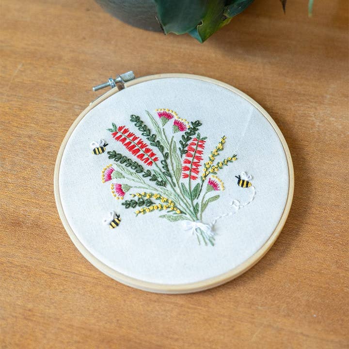 Craft Club - Wholesale Embroidery/cross-stitch supplies - AUSTRALIAN NATIVE BOUQUET - Embroidery Kit7