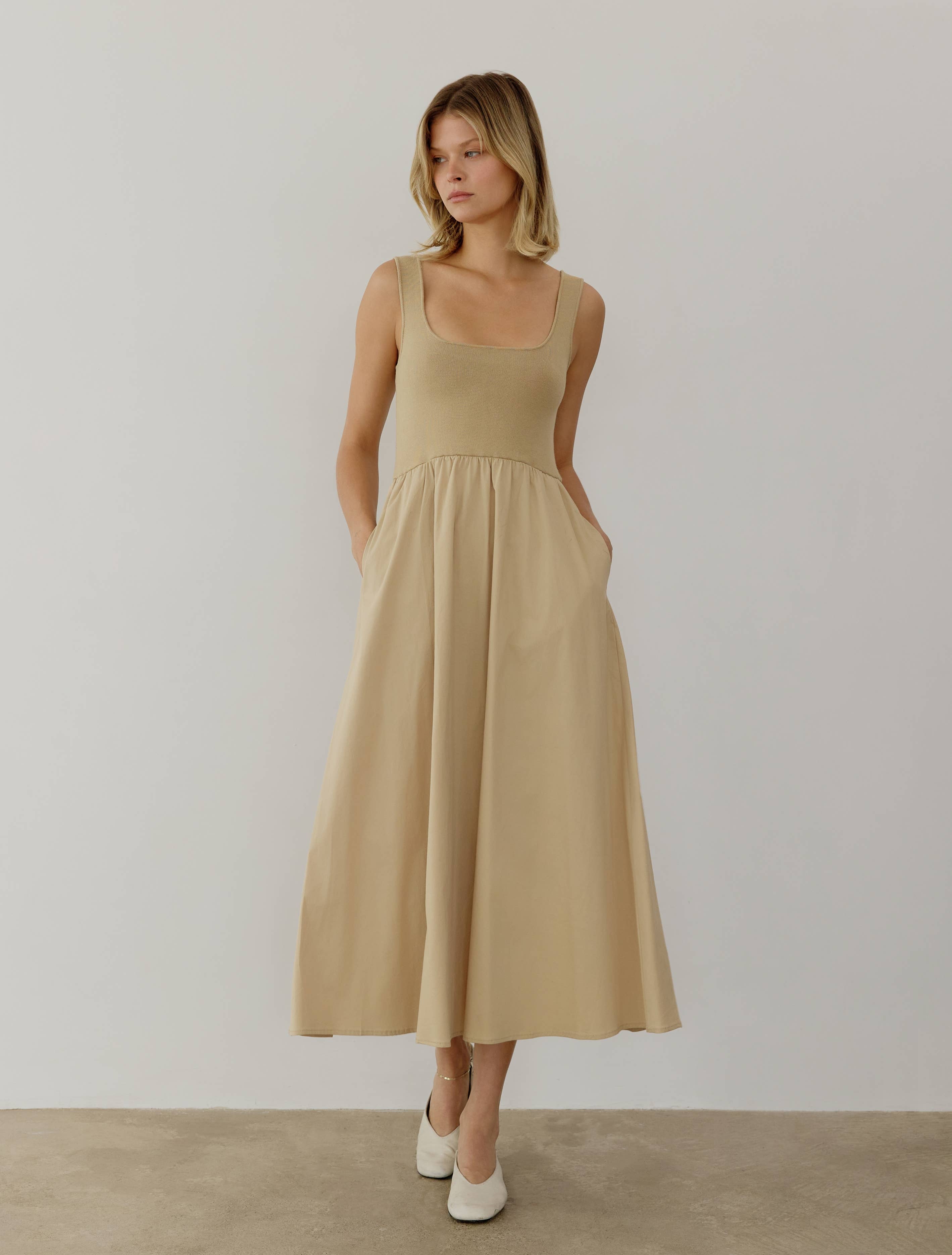 MOD REF - Vendita all'ingrosso Vestito - Donna - The Lucinda Dress | Abito lungo senza maniche con tasche8