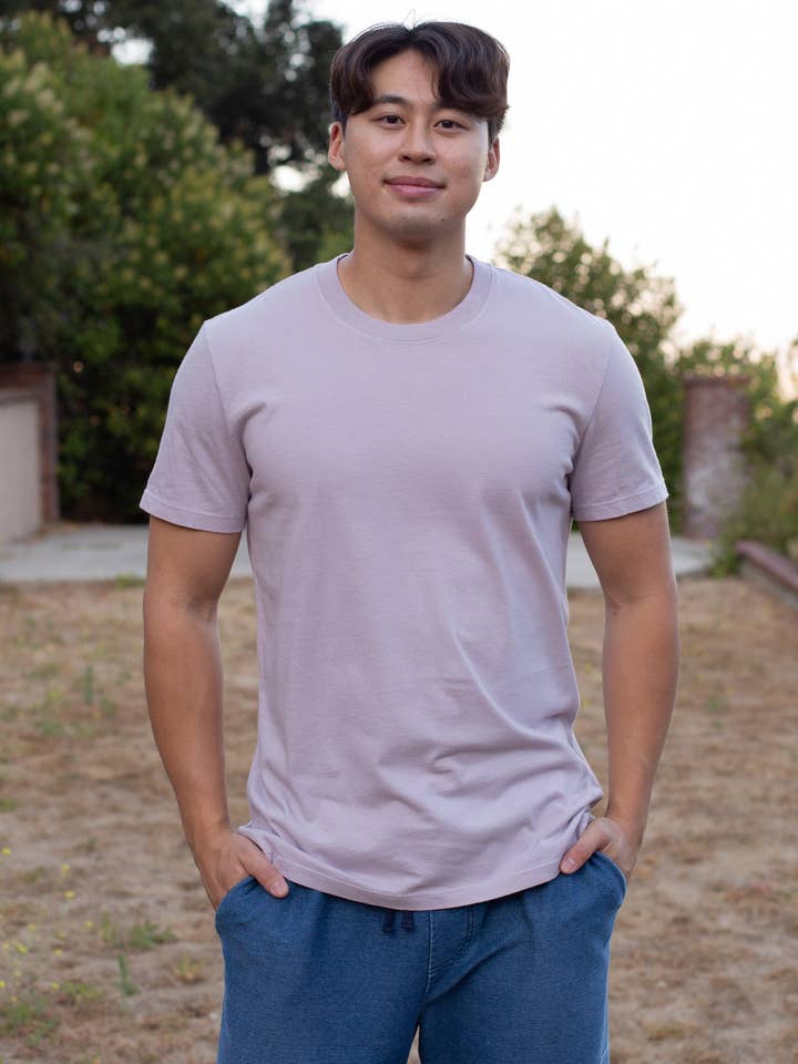 glee + co - Wholesale T-Shirt - Men's - Organic Basic Tee1