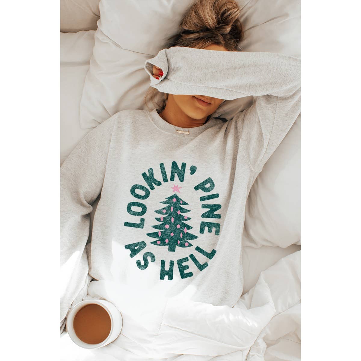 Illustrated Society - Wholesale Sweatshirt - Women's - LOOKIN PINE AS HELL VINTAGE GRAPHIC SWEATSHIRTS1