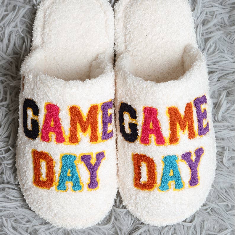 MULTI Speldag Broderade Inomhustofflor för wholesale på Faire2