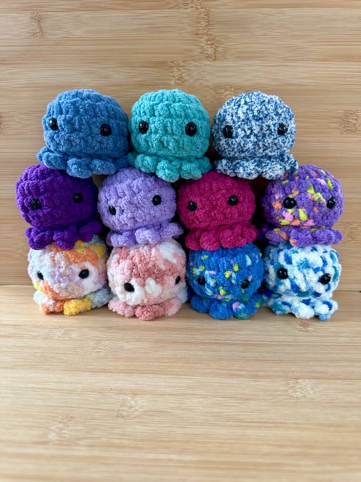 Gehäkelter Oktopus Taschenhaustier - Verschiedene/Überraschungsfarben für den Großhandel von Cool Beanz Crochet