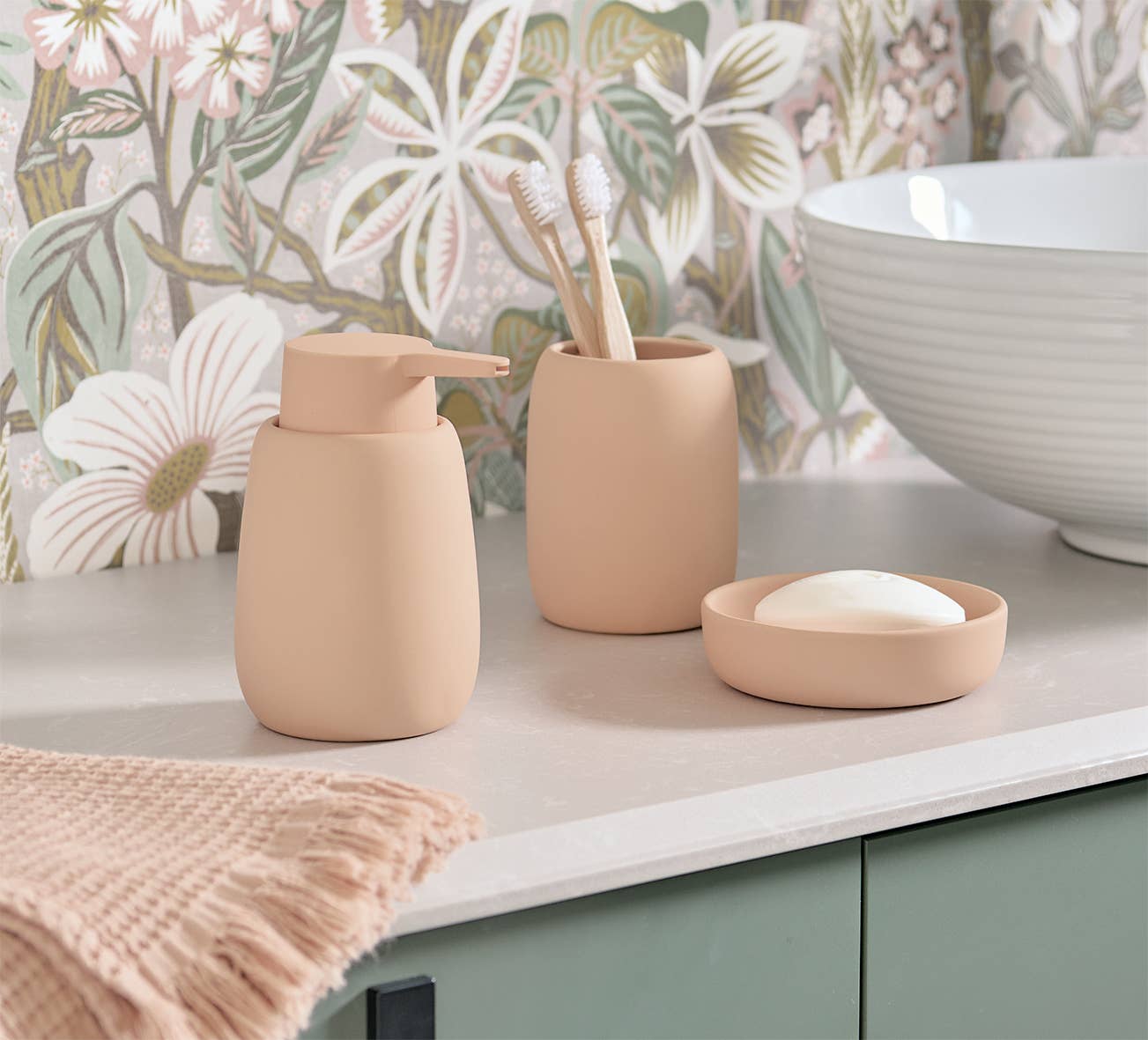 Zeller Present - Wholesale Soap Dispenser - Soap dispenser, ceramic, almond1