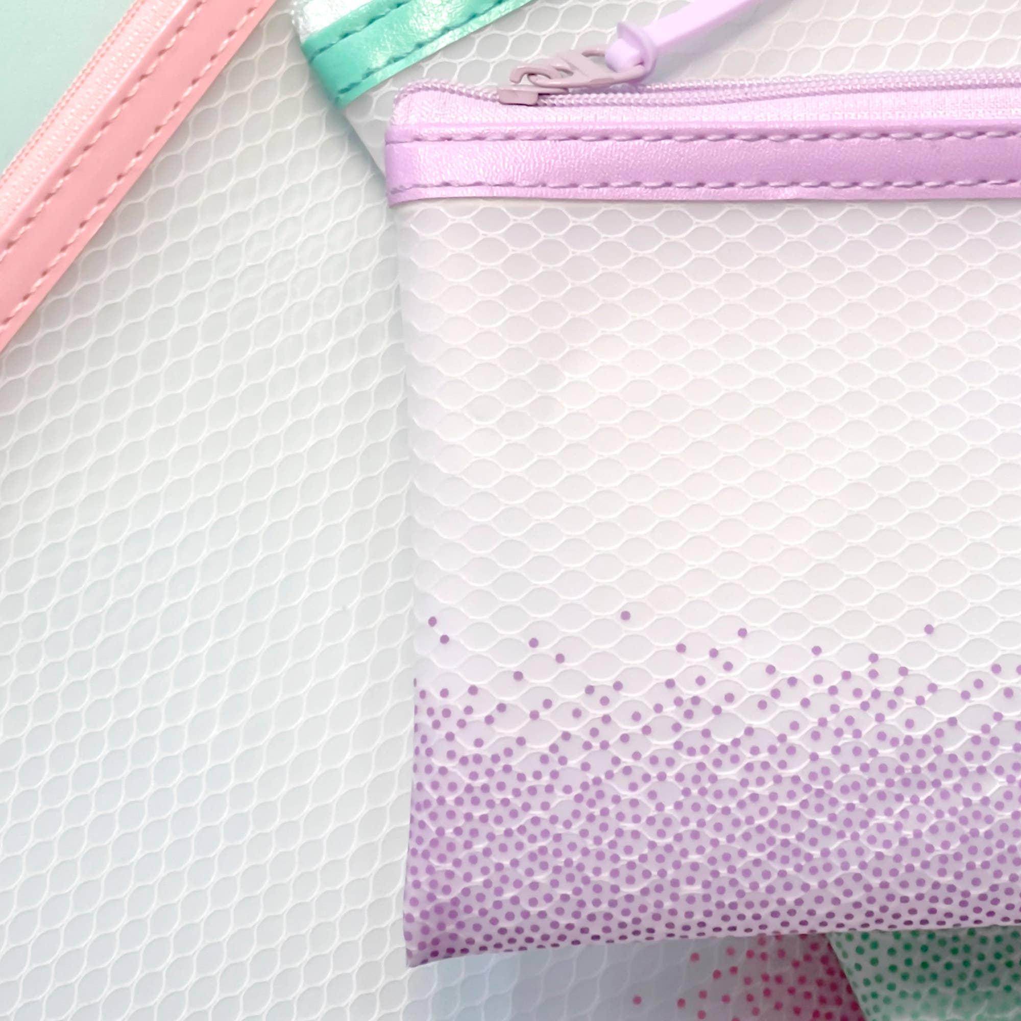 CARCHIVO – Engroshandel Penalhus – Display med Eva Bag Sense lynlåsposer i pastelfarver2