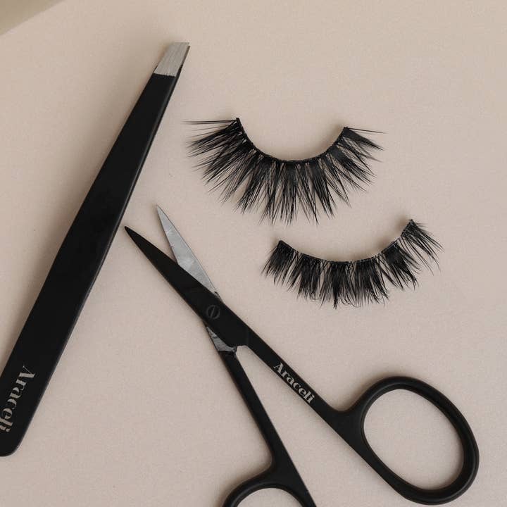 Araceli Beauty - Wholesale Scissors - Precisión Scissors1