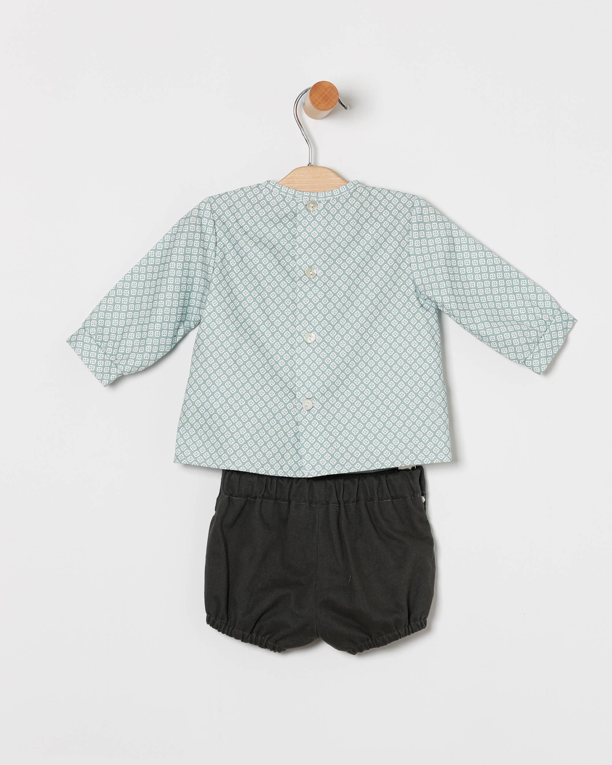 W Water Bloomer + Shirt for wholesale on Faire2