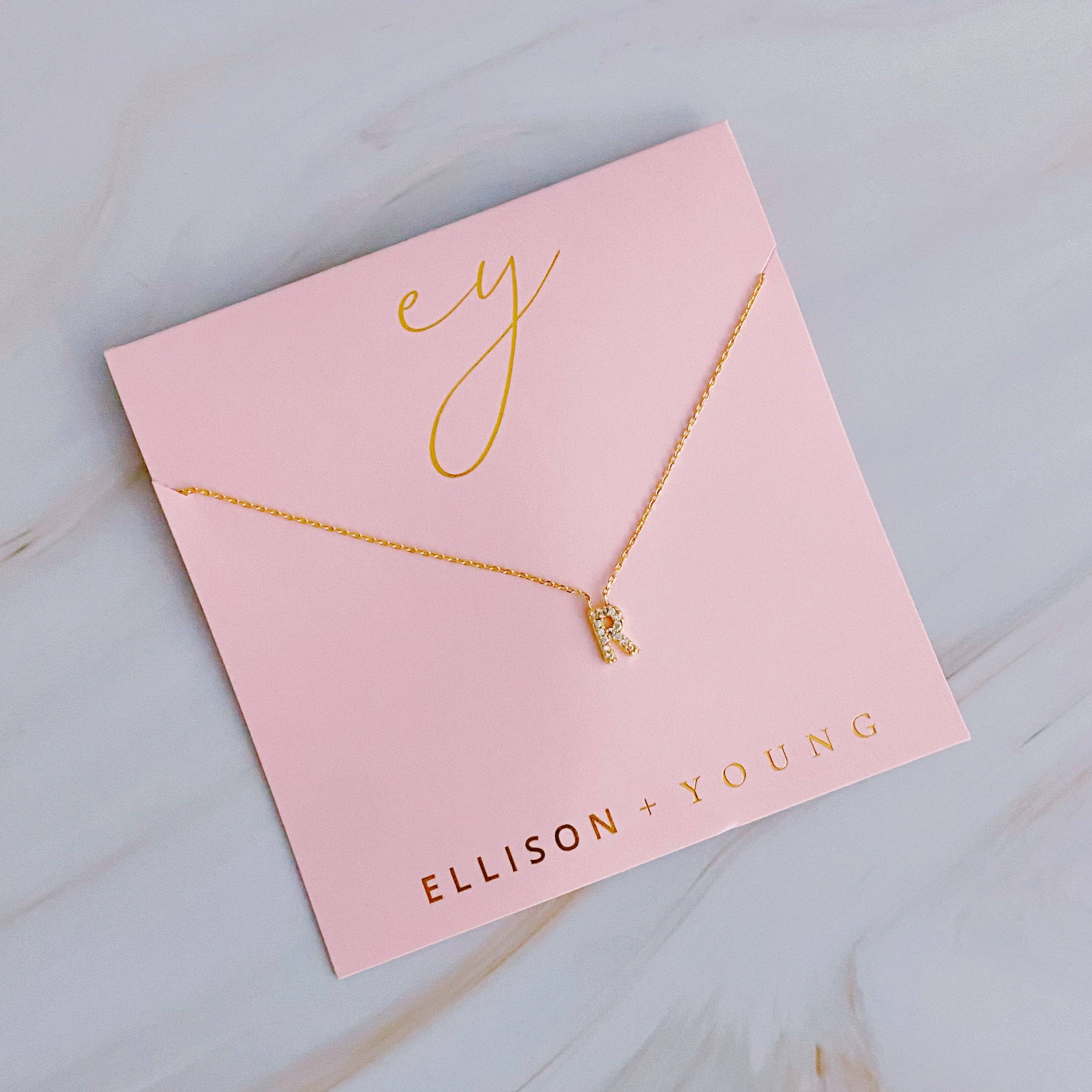 Ellison+Young - Vente Colliers à pendentif - Collier initial Understated Beauty12