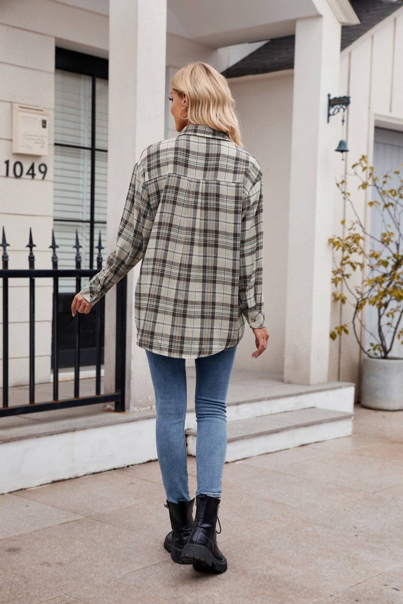 lilyandlaceboutique – wholesale Buttoned-down shirt – Women's – Casual Sexy Loose Plaid Shirt18