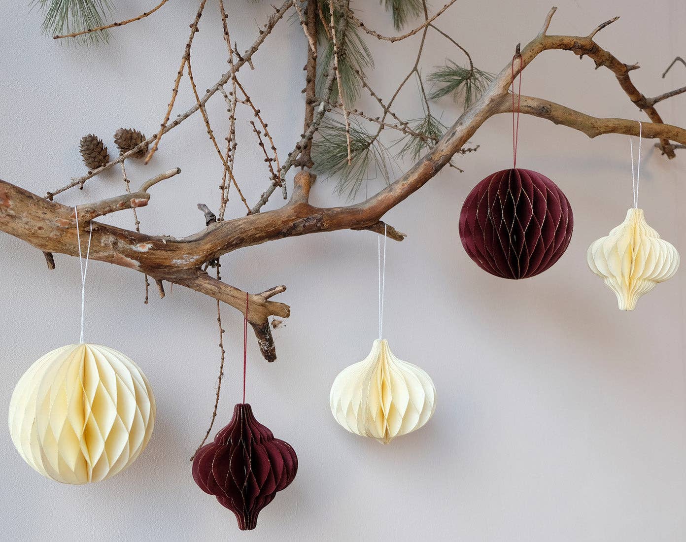 coopz - Wholesale Ornament - Papieren kerstversiering oosterse honingraatversiering5