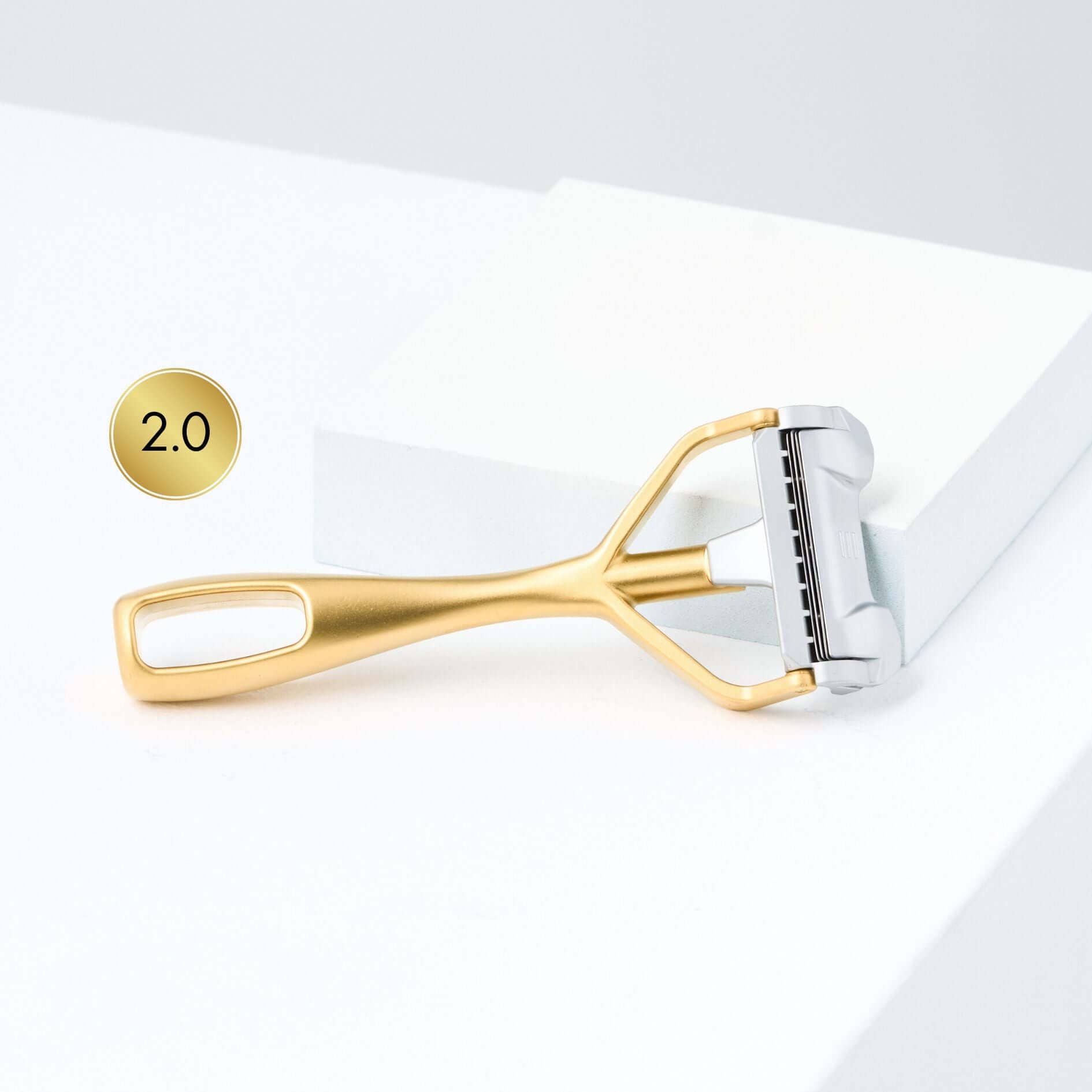 SHAVENT – wholesale Rakhyvel – NYHET: SHAVENT Compact 2.0 - Magnetisk kraft - smidig våtrakapparat för resa / dusch2