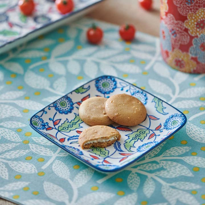 Essentials Lace Platter - Jaipur Backyard Snack Platter for wholesale by Chumbak