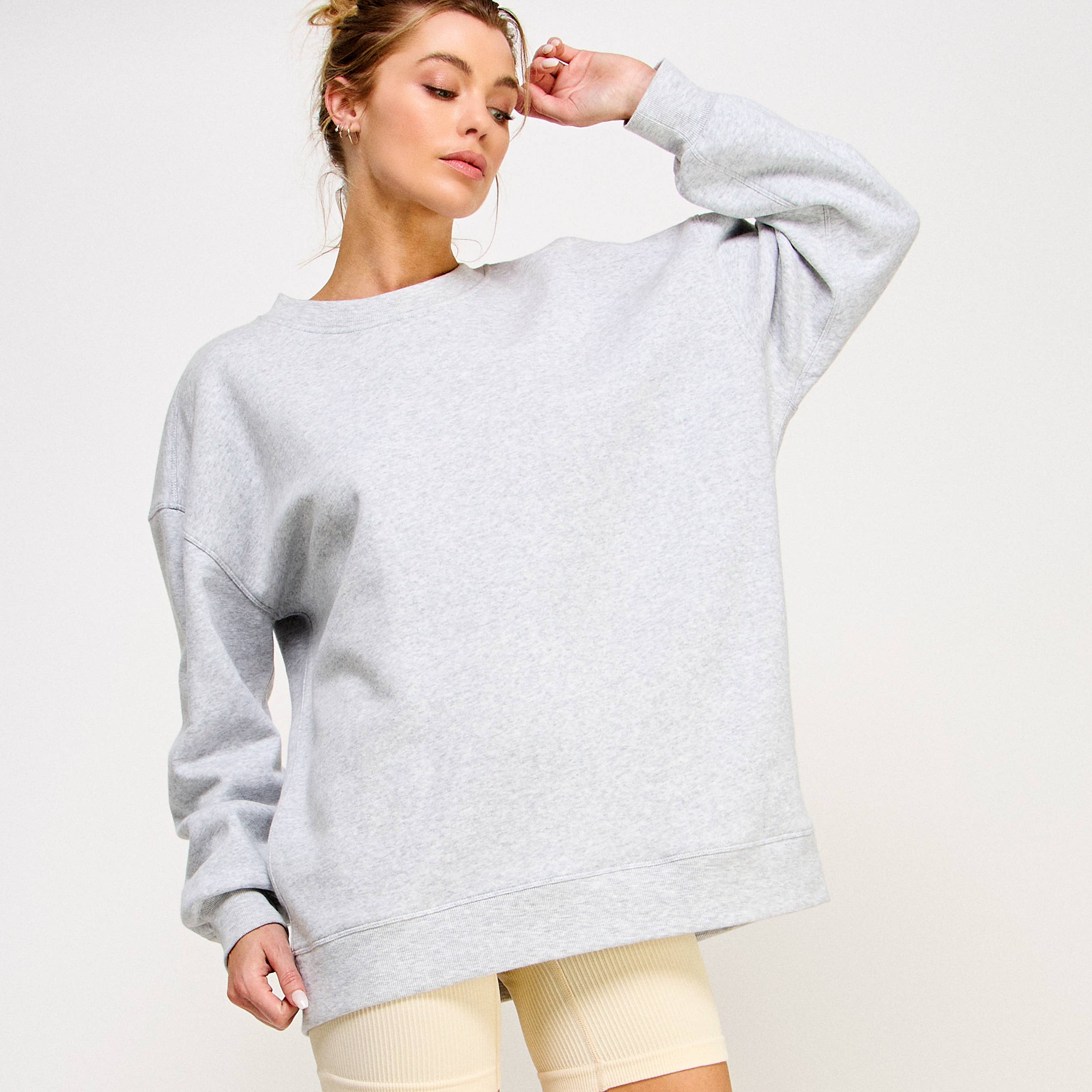 FREEZIA - Wholesale Sweatshirt - Women's - OVERSIZED CREWNECK SWEATSHIRT-FZ000125