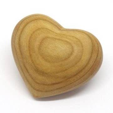 Thankgoods wooden heart blank for wholesale by Thankgoods GmbH