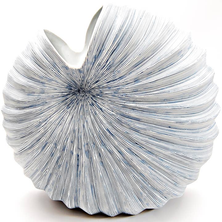 Art Floral Trading LLC - Wholesale Vase - Palm L - WO 27 Handcrafted Porcelain Bud Vase