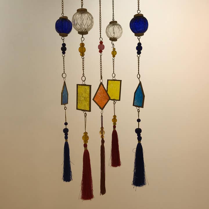 Wilco Home - Wholesale Suncatcher - Gypsy Stained Glass w/ Ornaments & Metal Sun Catcher