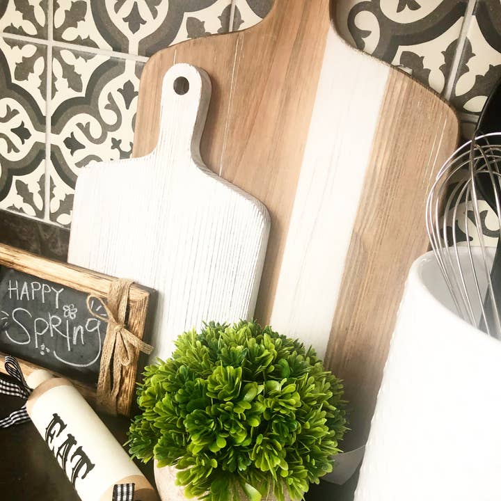 Foundations Decor - Wholesale Cutting Board - Foundations Decor Weathered Cutting Board - Medium