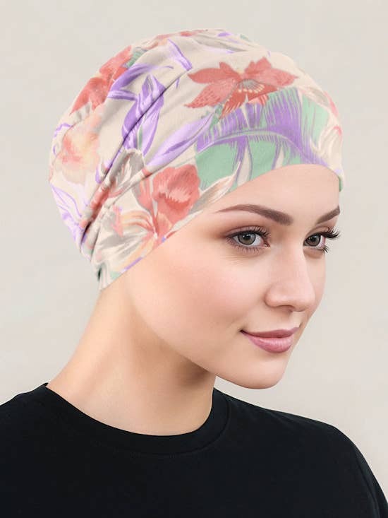 Chemo Cloche Cap Taupe Mauve Tropical Floral für den Großhandel von Turban Plus
