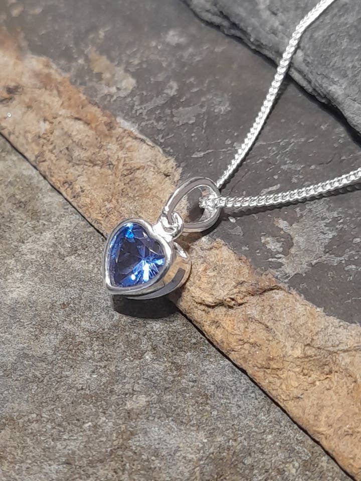 SP454BC - BLUE HEART CZ 6MM P/D for wholesale by Bluelily925silver