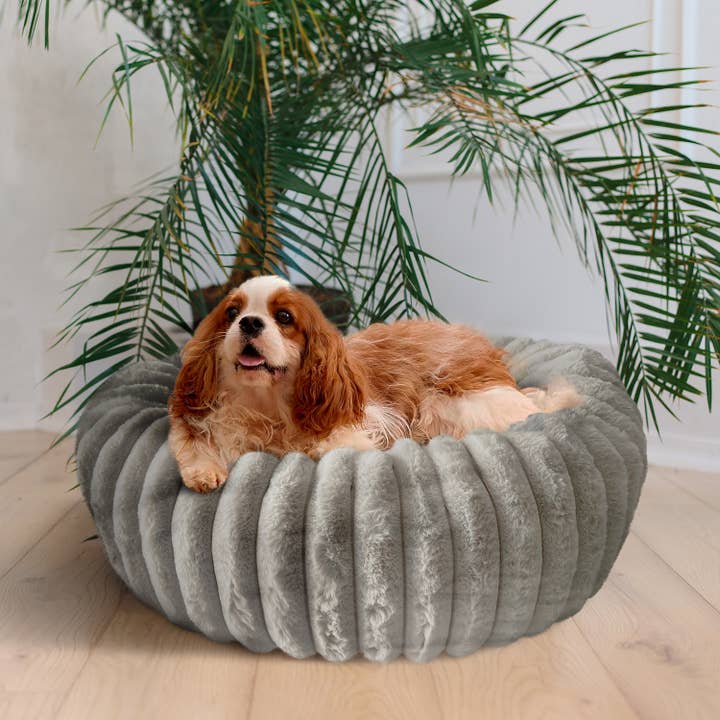 Precious Tails - Wholesale Pet Bed - Cat/Dog - ELLE Décor Round Wide Wale Pet Cuddler Bed for dogs & cats
11