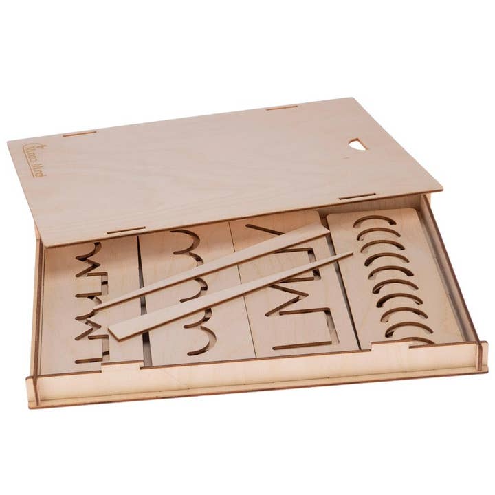 Montessori pre-writing pattern boards pattern stencils for wholesale by Munda Mundi