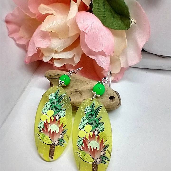 Bad Apple Designs - Wholesale Dangle Earrings - Lucite Acrylic Floral Teardrop Silver Dangle Earrings2