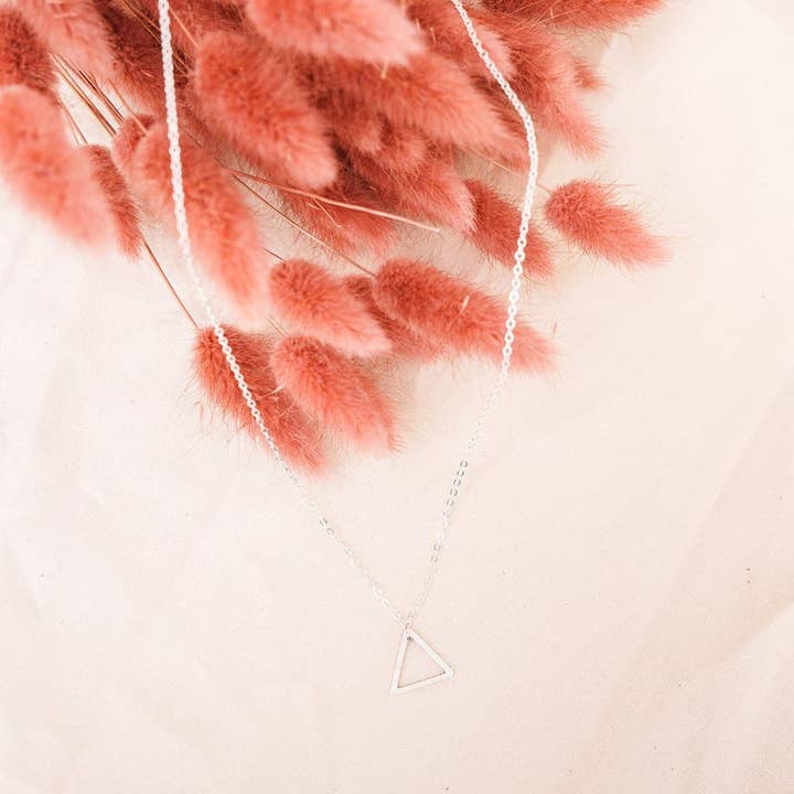 Asher Grey – wholesale Hänge-/berlockhalsband – Silver triangel halsband, enkelt silverhalsband