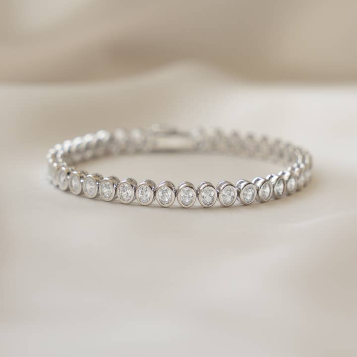 Sami Jewels - Wholesale Tennis Bracelet - Oval Bezel Tennis Bracelet5