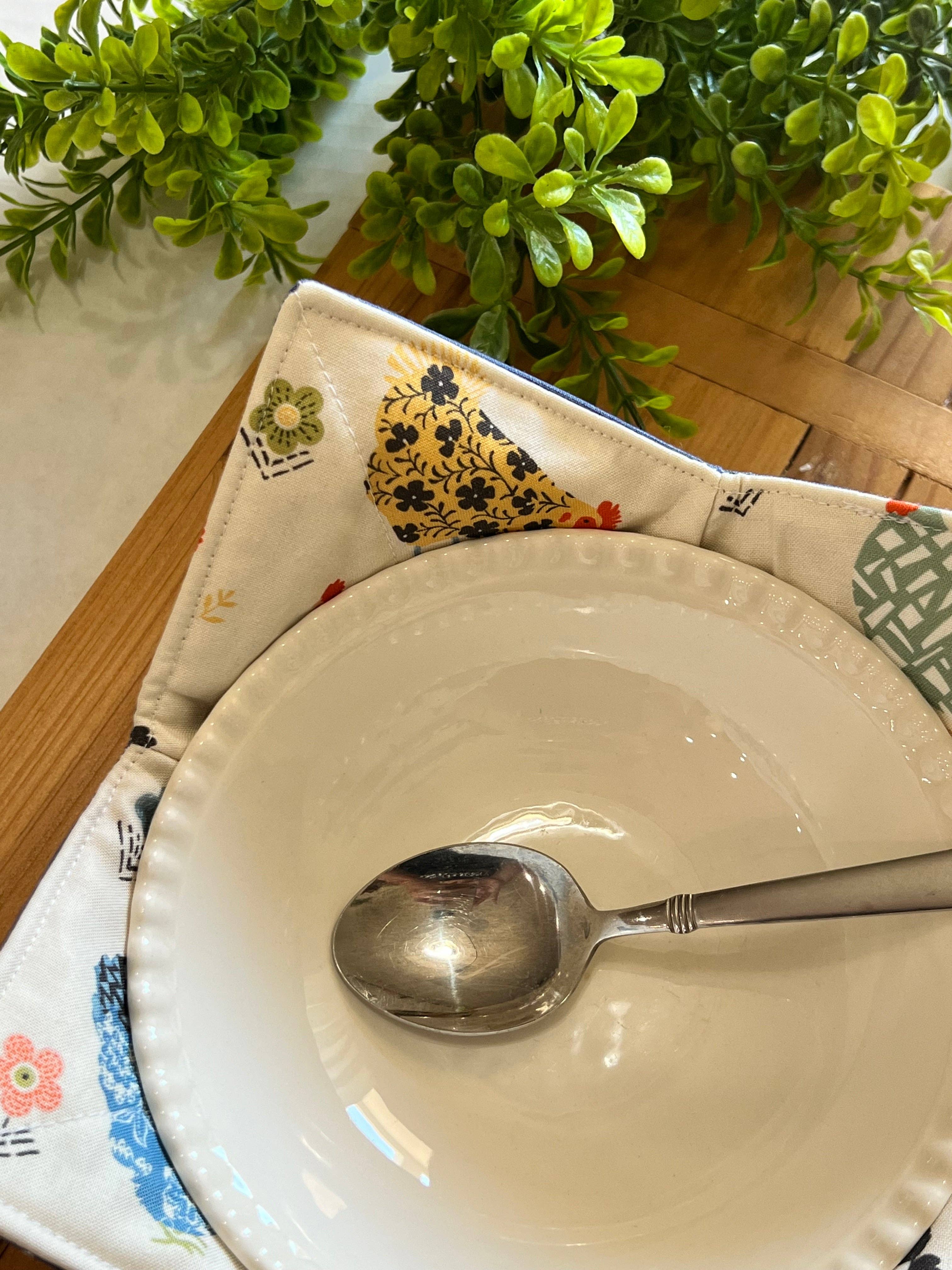 Lavishly Vintage - Wholesale Oven Mitt/Pot Holder - Floral Chickens Bowl Cozy1