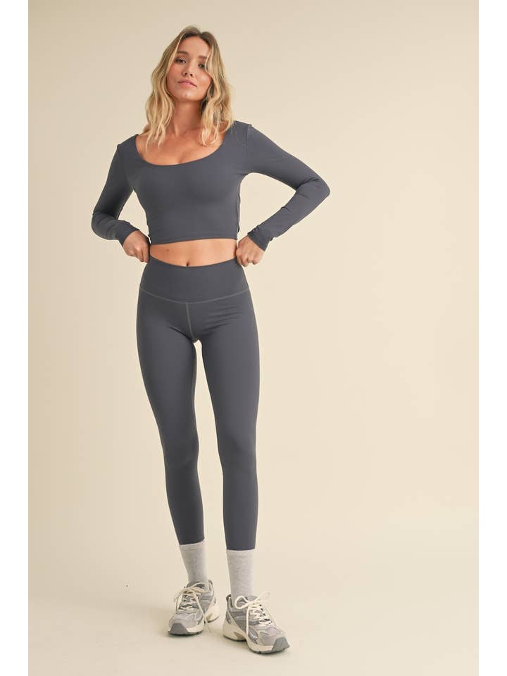 KIMBERLY C - Wholesale Athletic Top - Women's - Twist Back Long Sleeve Top44