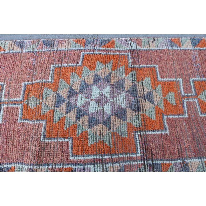 The Loom Wholesale - Wholesale Runner Rug - Turkish Herki Anatolian Vintage Boho Antique Runner Rug5