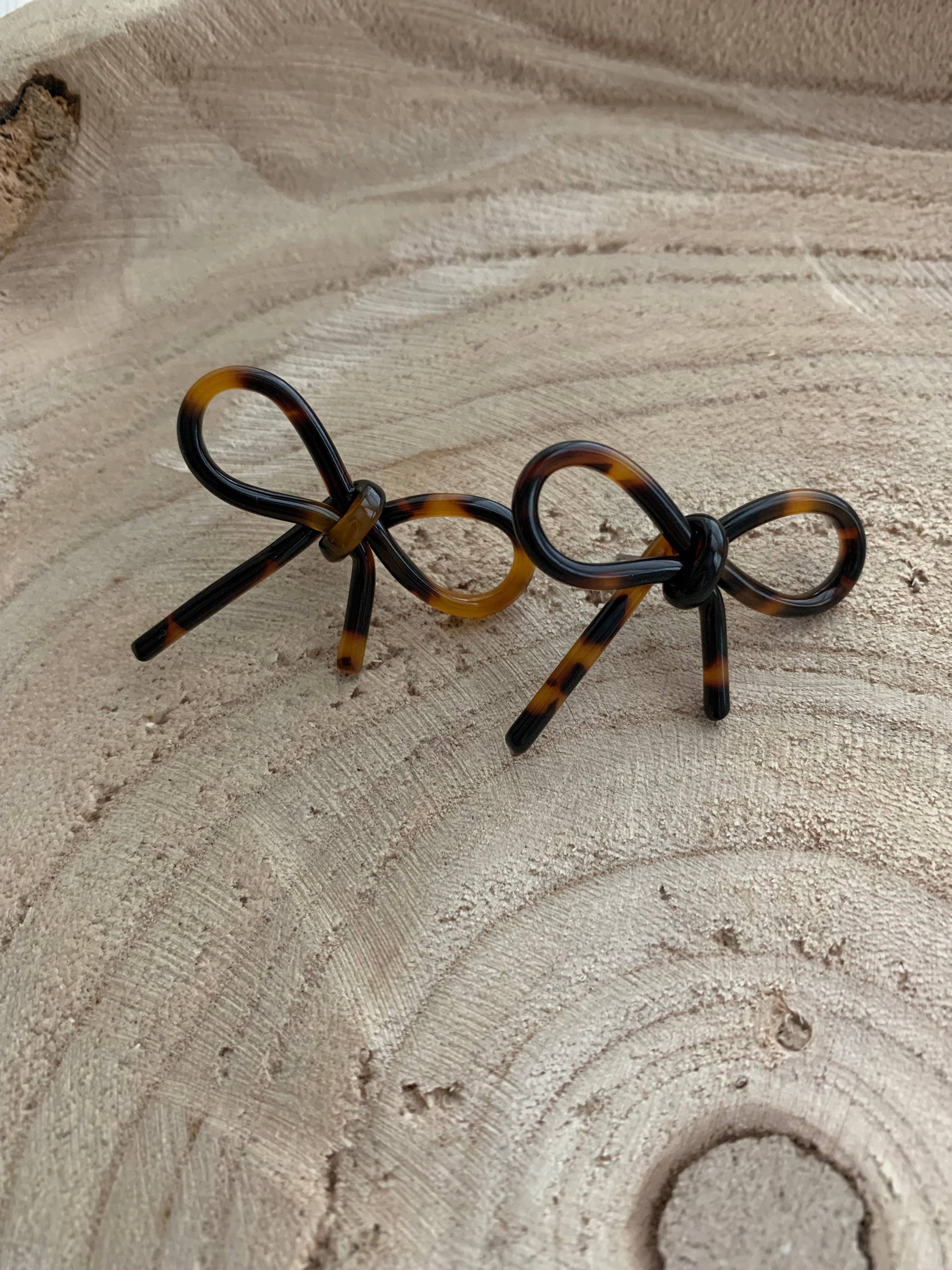 Lottie and Lucy - Wholesale Stud/Post Earrings - Tiny bow earrings5