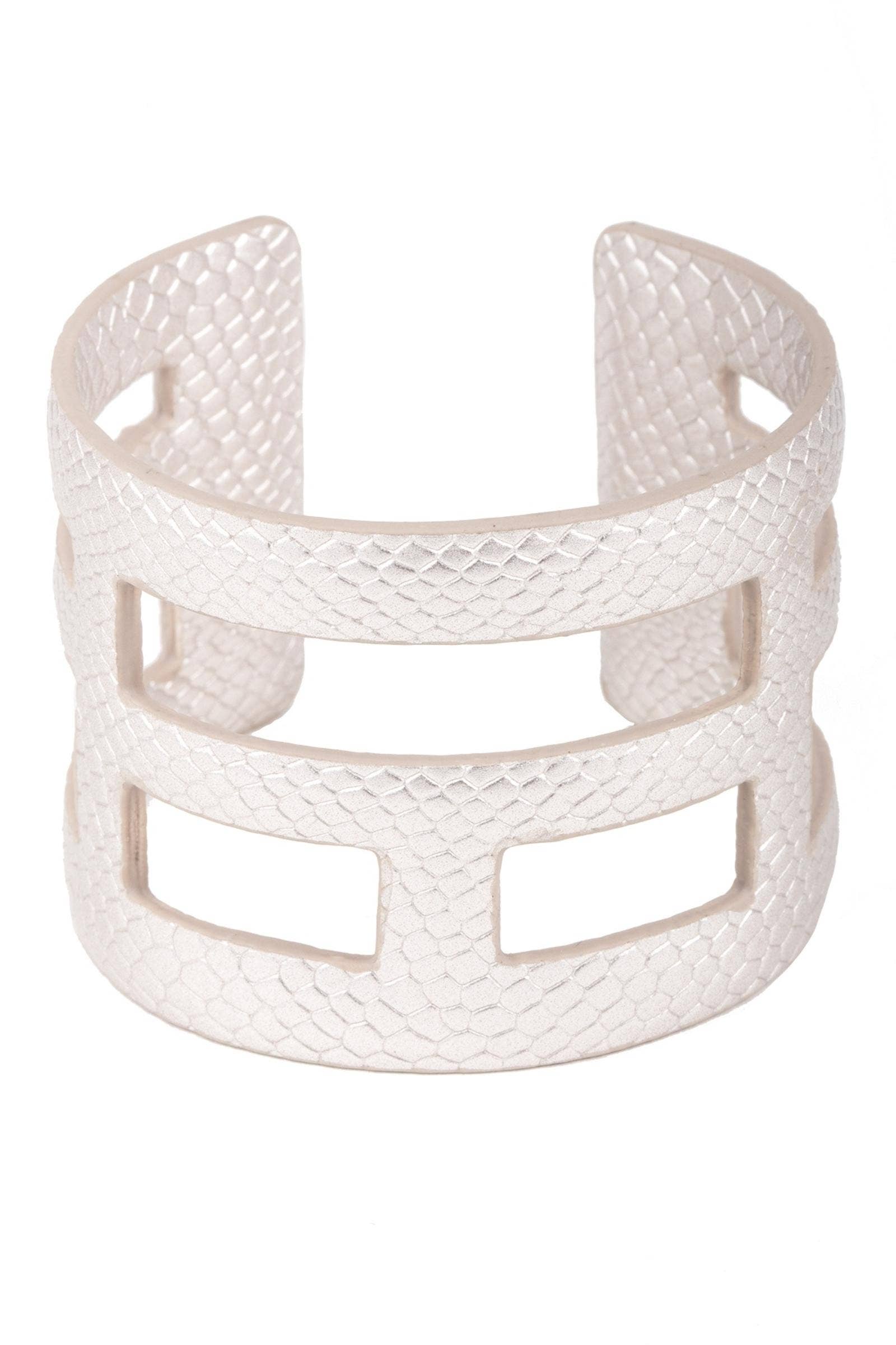 SAACHI – wholesale Cuff bracelet – Jaanavar Smooth Leather Cuff Bracelet14