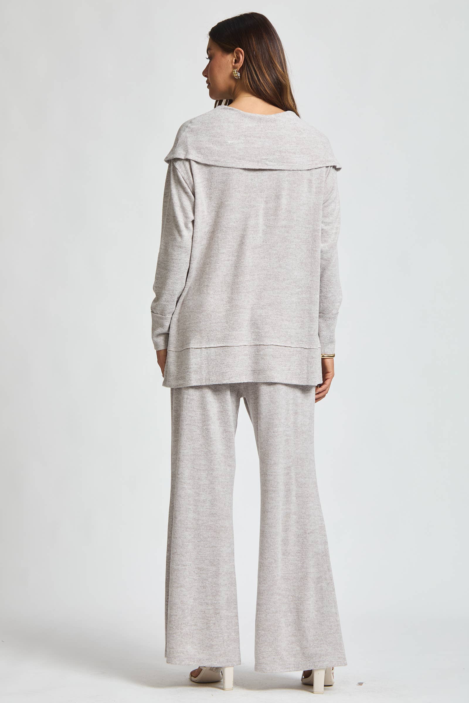 Dear Scarlett - Vente Ensemble de vêtements d'intérieur – femme - Ensemble en cachemire prêt pour le voyage16