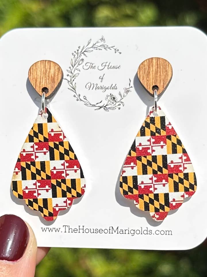 Brincos Pendentes com Bandeira de Maryland por atacado de The House of Marigolds