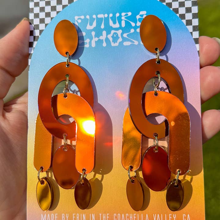 Future Ghost - Vendita all'ingrosso Orecchini pendenti - Orecchini chandelier tridimensionali Cleo5