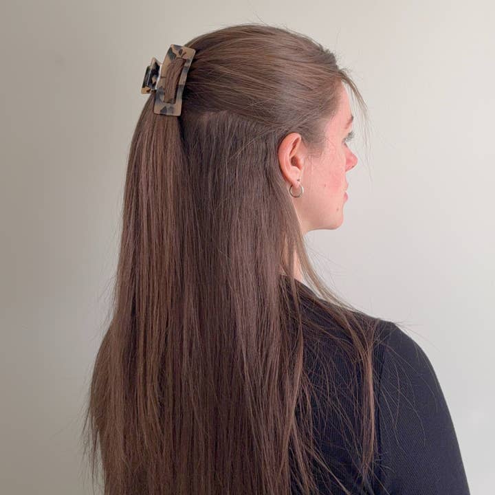 Love Attack - Wholesale Hair Clip - Women's - Sara Cellulose Acetate Hair Claw Clips46