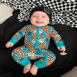 Purchase Wholesale baby onesies. Free Returns & Net 60 Terms on Faire