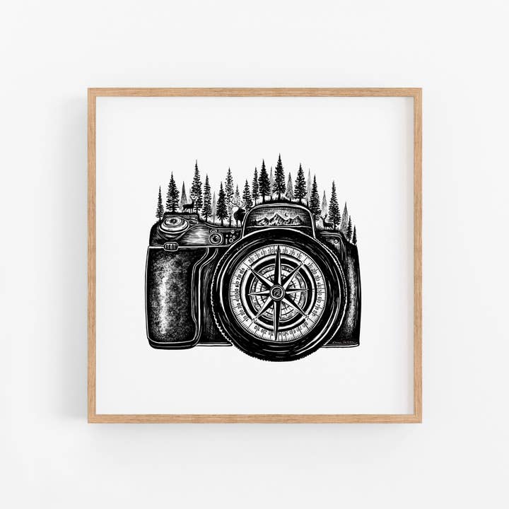 Compass Camera Art Print voor wholesale door Kaari & Co.