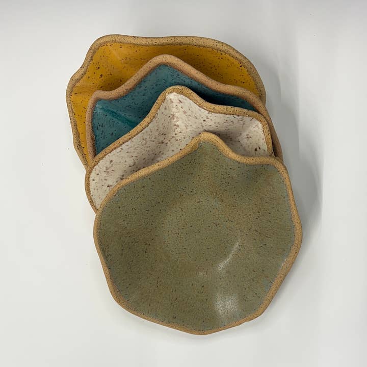 Large Plain Ruffle Bowl for wholesale by Jennifer Lee Studios