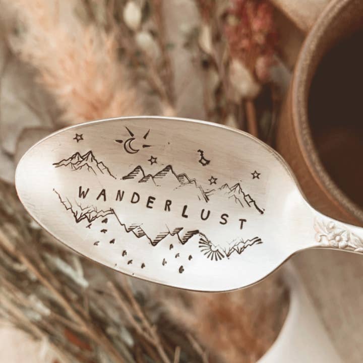 The WildSmith – Conjunto de talheres para servir por atacado – Colheres de chá vintage com gravações Nature4