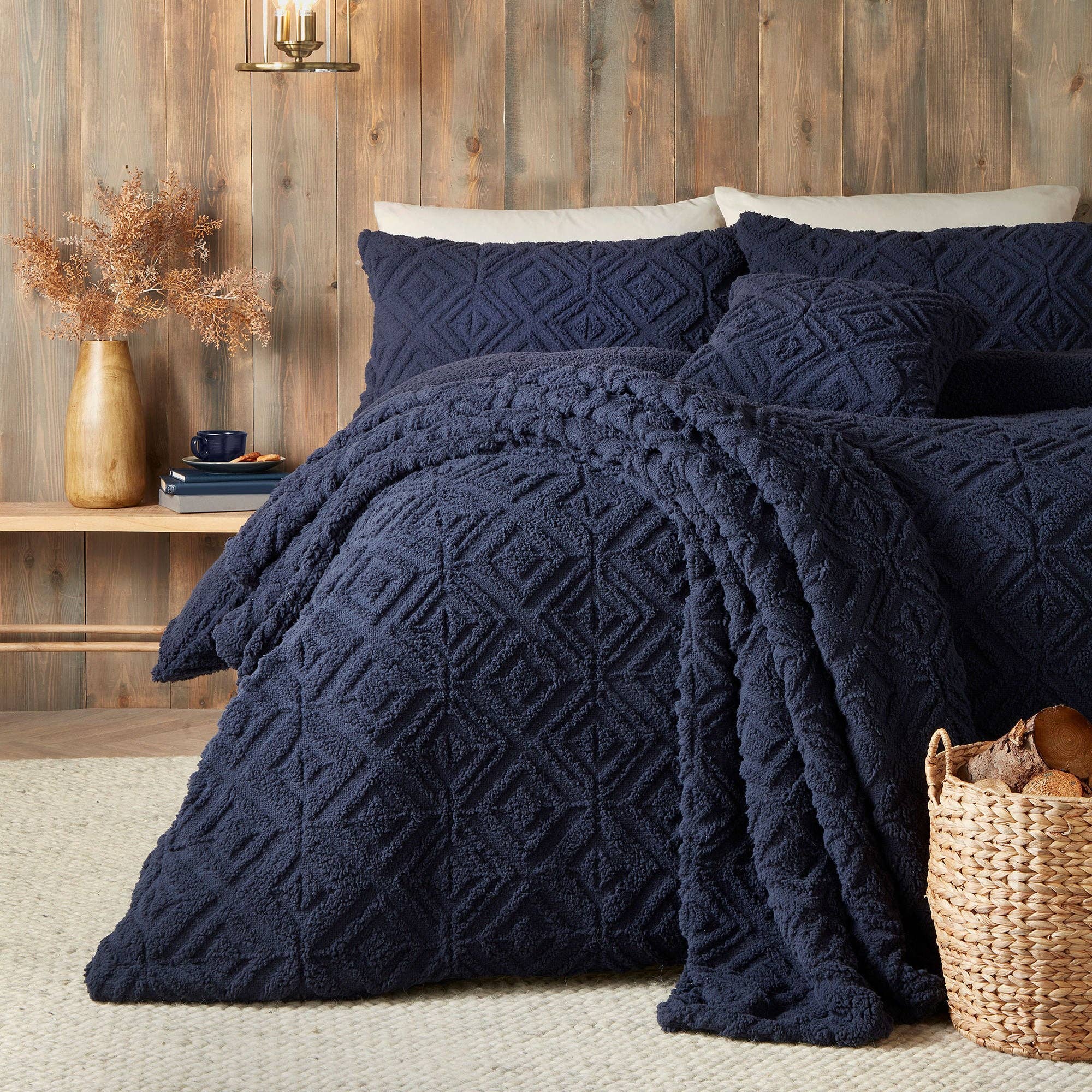 UW Home - Wholesale Throw/Decorative Pillow - Romo Cushion by Fusion Snug in Navy 43 x 43cm1