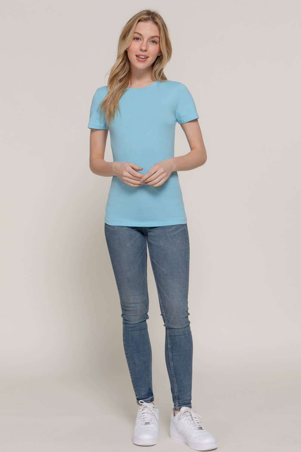 Active Basic | Active USA - Vente T-shirt – femme - Top en jersey de coton et élasthanne à manches courtes et col rond27