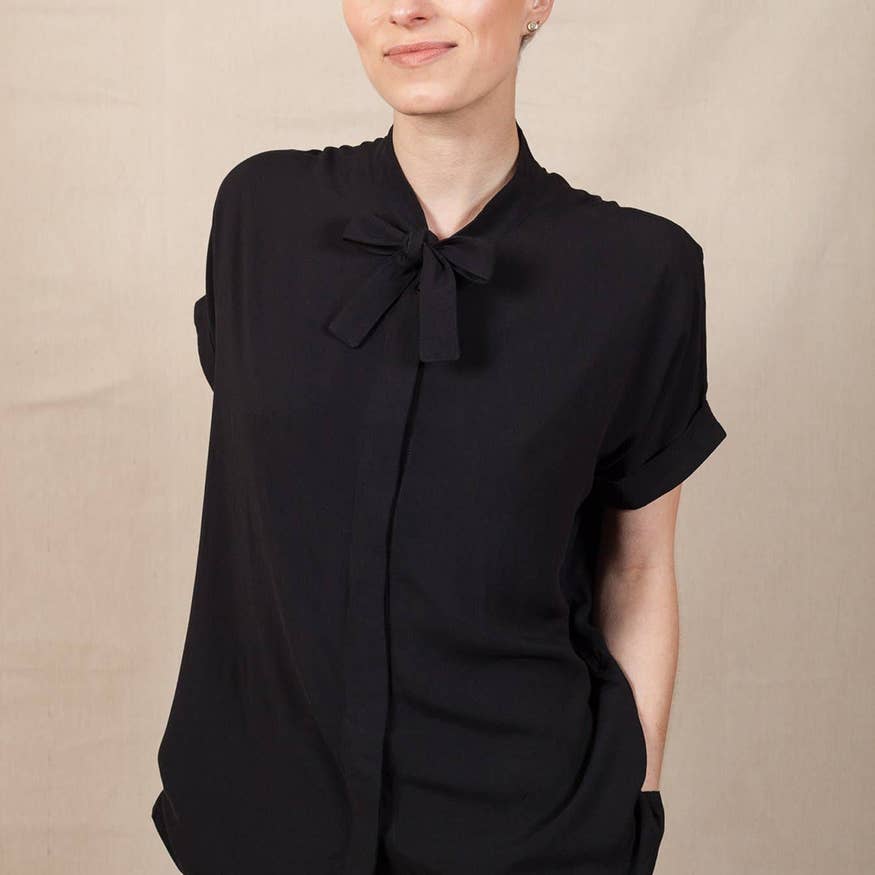 Find Wholesale Women S Apparel Accessories Suppliers Made In Canada