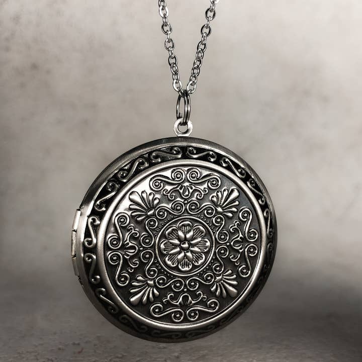 MadamLili - Wholesale Halskettinghanger - GEPERSONALISEERDE FOTOMEDAILLON KETTING MET FOTOSERVICE12