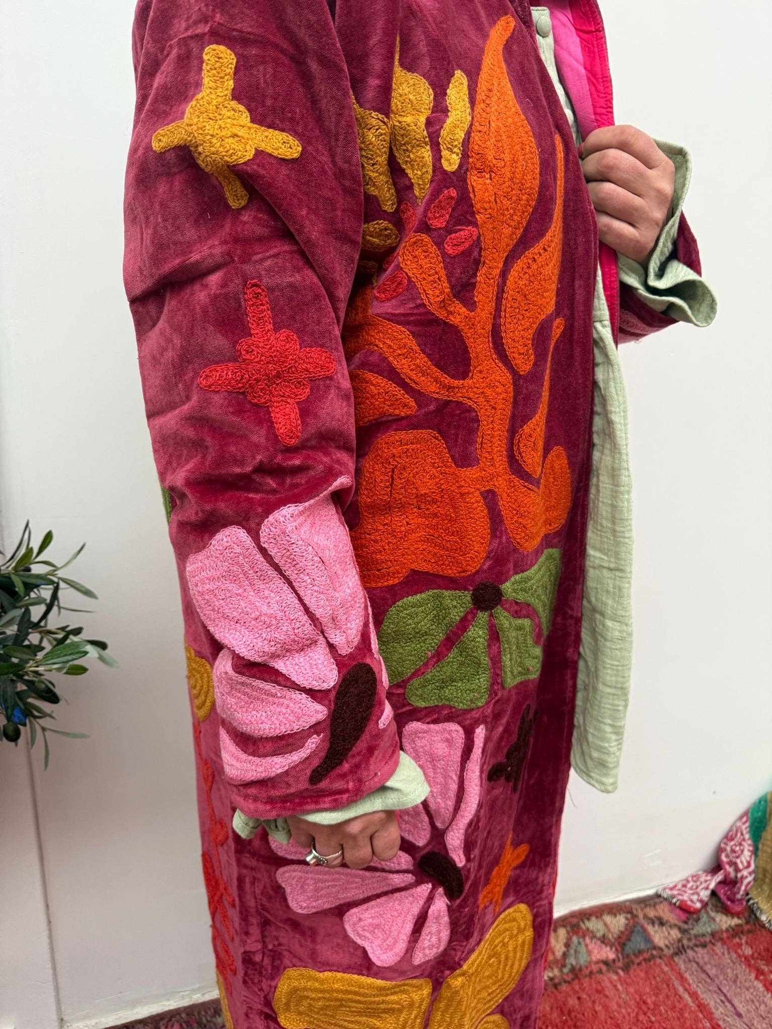 ToutVintage – Blusão - Mulher por atacado – Casaco Kimmie com bordado de veludo3