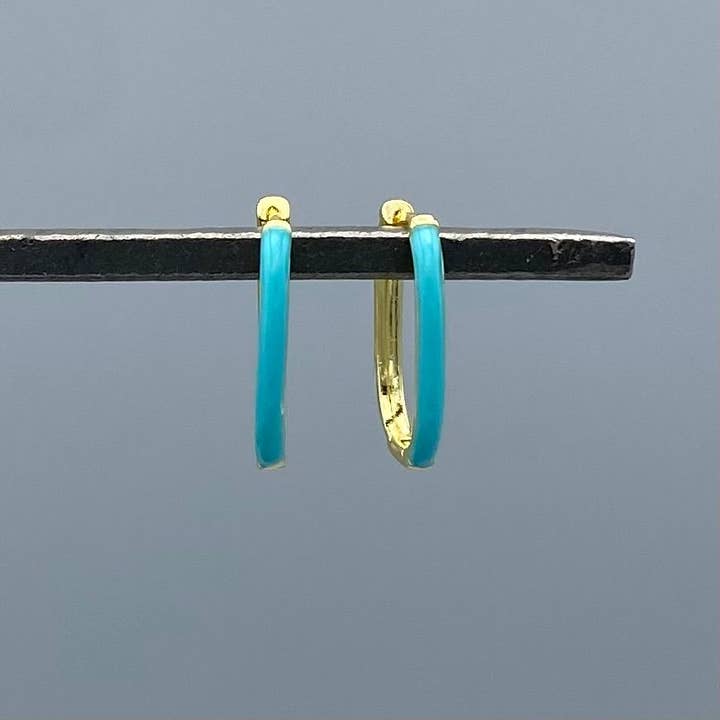 Something Silver - Vendita all'ingrosso Orecchini a cerchio - Orecchini a cerchio con chiusura a scatto e maglie oblunghe smaltate3