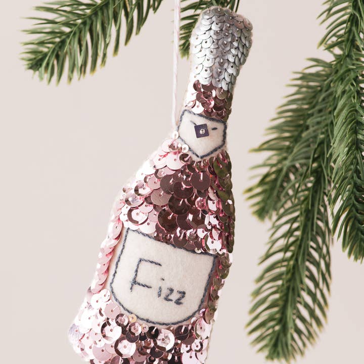 Ornamento con paillettes rosé champagne per la vendita all'ingrosso da parte di Kate Gwilliam