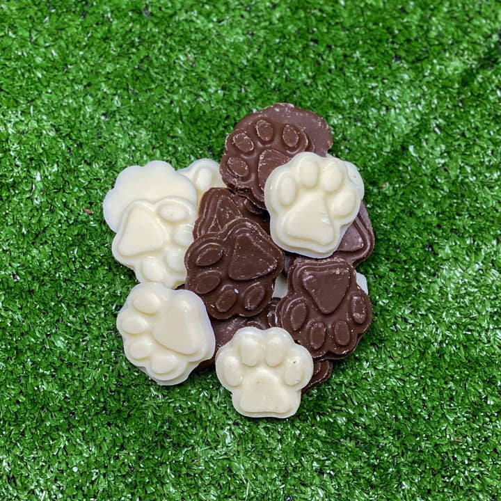 Bosco & Co - Wholesale Pet treats – Dog - Doggy Paws - Carob and Yoghurt - 12pck2