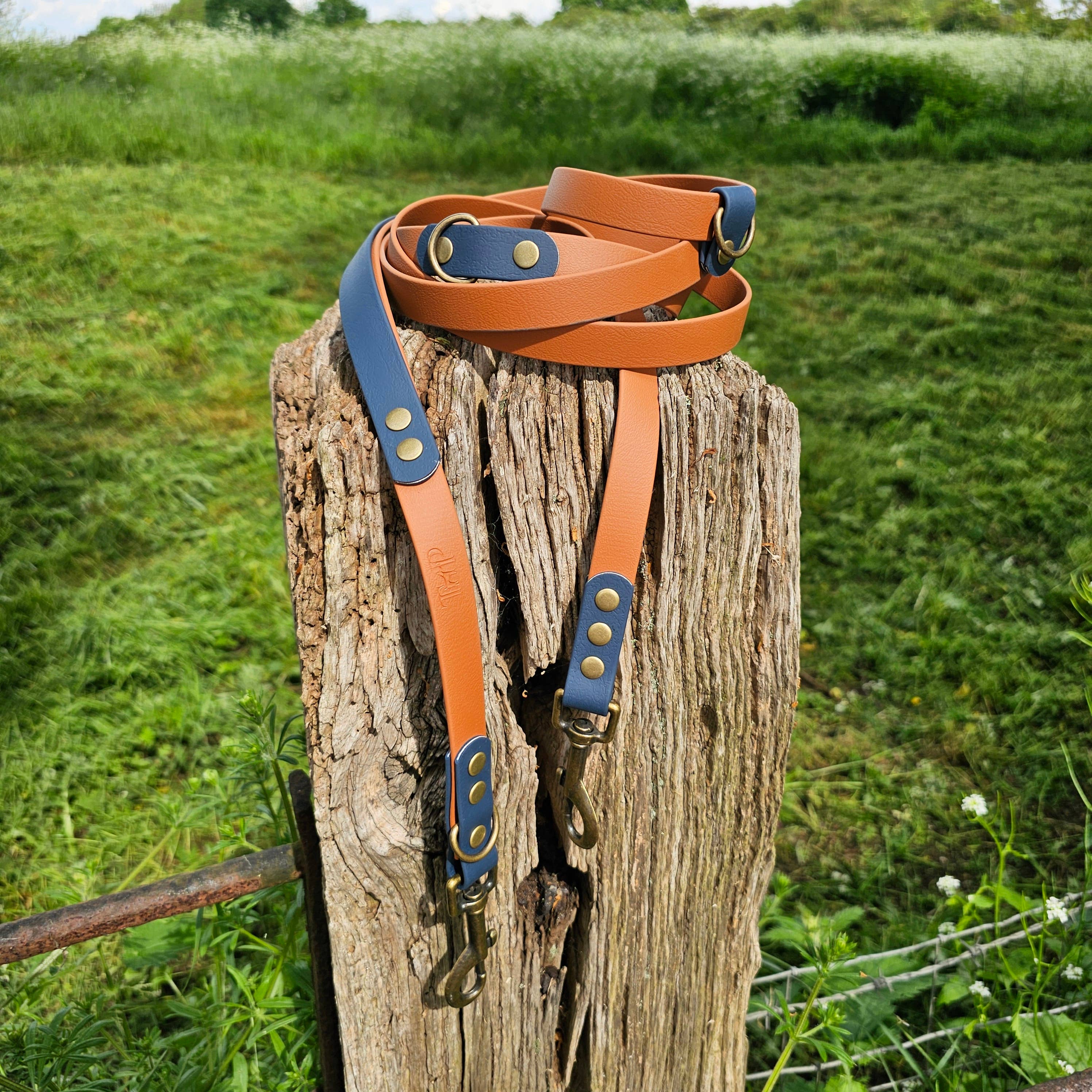 Trinkety Paws - Wholesale Hondenriem - Hond - Waterdichte BioThane handsfree hondenriem / multifunctionele lijn4