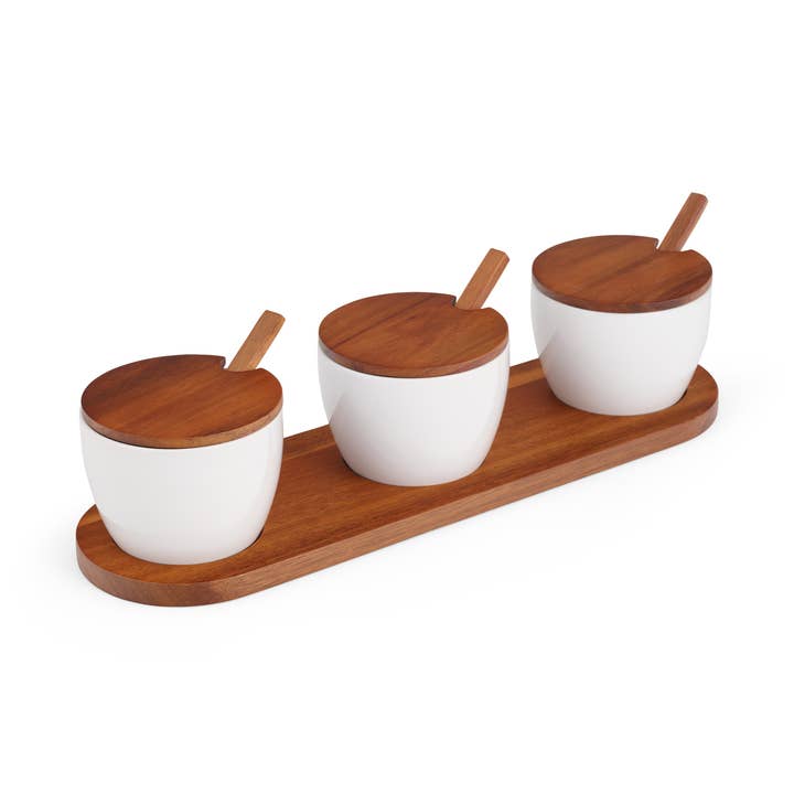 Serveur à trois condiments Duets avec couvercles et cuillères pour la vente par Nambe